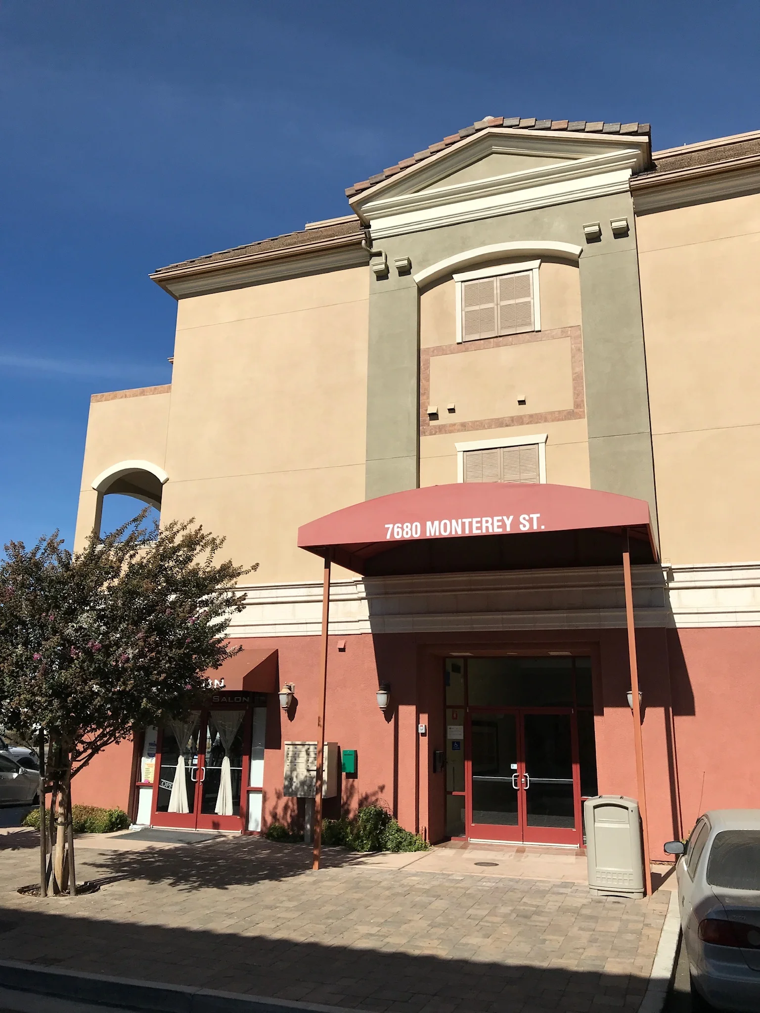 Building entrance with awning at 7680 Monterey Road in downtown Gilroy CA